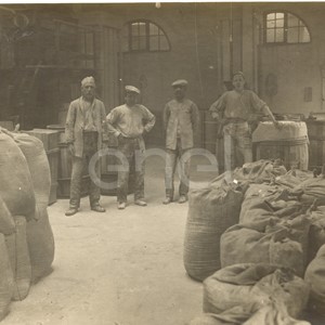Settore chimico. Reparto raffinerie acido borico. 1915/1930/1937