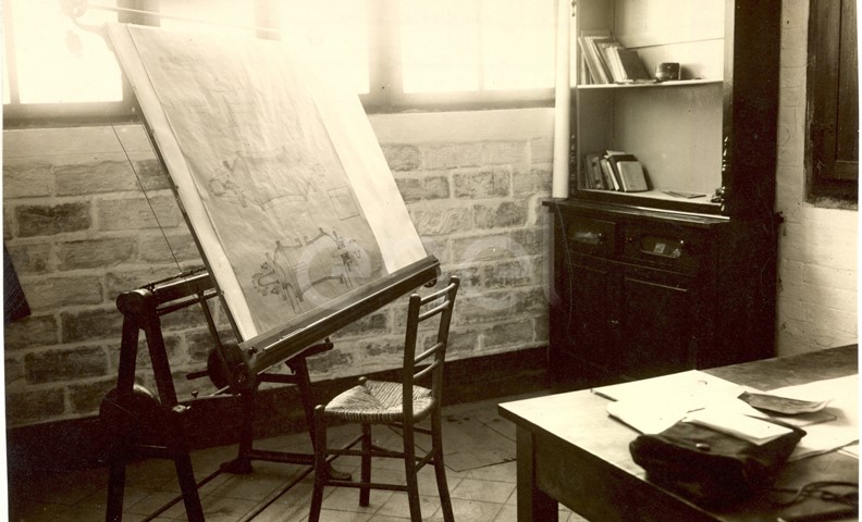 Settore meccanico. Officine meccaniche. Falegnameria. Saldatori. Fabbrica bulti. Fonderie.