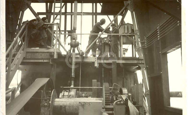 Fabbrica di Larderello. Soffionissimi n.2-4-5 e foro del Bargelli.
