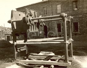 Settore meccanico. Officine meccaniche. Falegnameria. Saldatori. Fabbrica bulti. Fonderie.