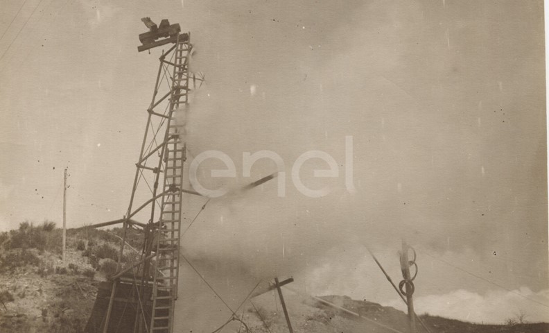 Larderello. Esplosione di vari soffioni.