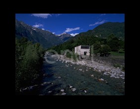 Centrale