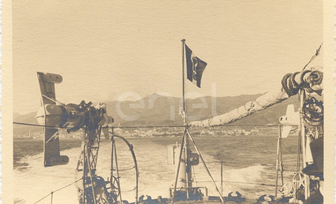 Viaggio in torpediniera da Messina a Vulcano. 1937