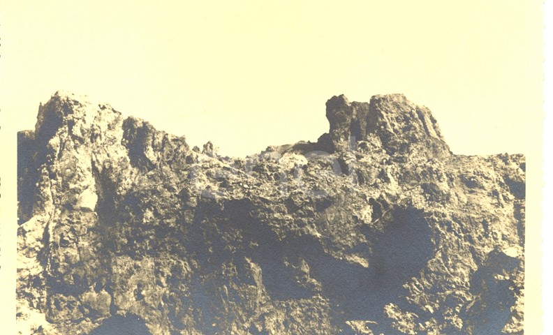 Isola di Vulcano. Visita del Principe P.Ginori Conti e collaboratori. 1937.