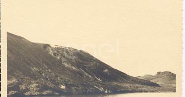 Isola di Vulcano. Visita del Principe P.Ginori Conti e collaboratori. 1937.