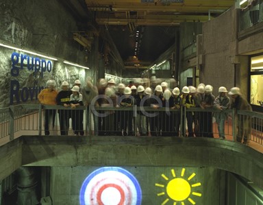Interno centrale in caverna