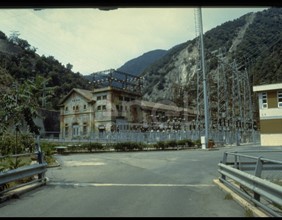 Centrale