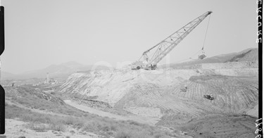 Escavatore e ruspe
