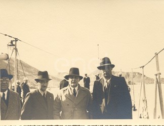 Isola di Vulcano. Visita del Principe P.Ginori Conti e collaboratori. 1937.