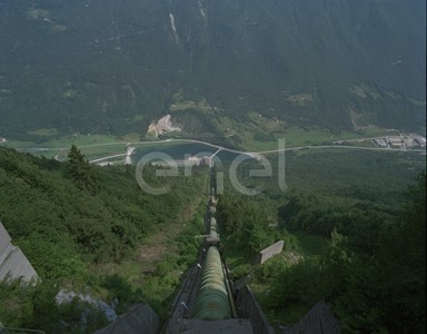 Condotta forzata, bacino e centrale