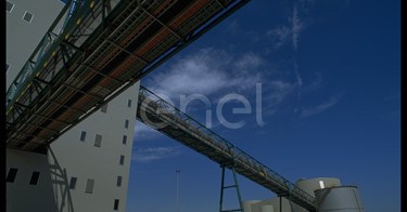 Torri di distribuzione e nastro trasportatore