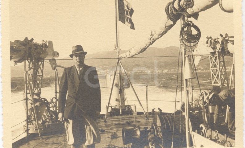 Viaggio in torpediniera da Messina a Vulcano. 1937