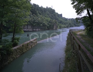 Canale di navigazione e fiume Adda