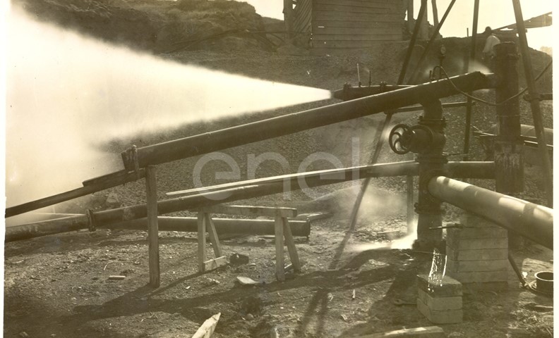 Fabbrica di Larderello. Misurazione soffioni.