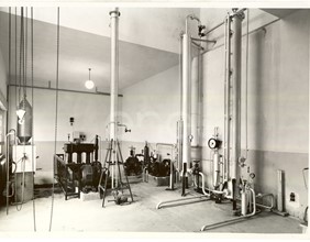 Settore chimico. Laboratori. Centro studi. Larderello.