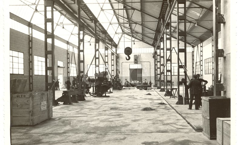 Settore meccanico. Officine meccaniche. Falegnameria. Saldatori. Fabbrica bulti. Fonderie.
