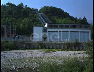 Centrale e stazione elettrica di trasformazione