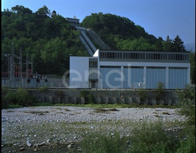 Centrale e stazione elettrica di trasformazione