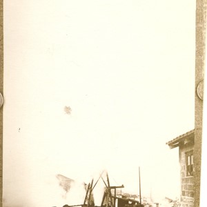 Fabbrica di Larderello. Esplosione di vari soffioni. 1906-1930.