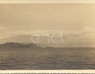 Isola di Vulcano. Visita del Principe P.Ginori Conti e collaboratori. 1937.