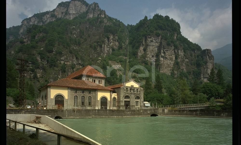 Centrale e vasca di carico