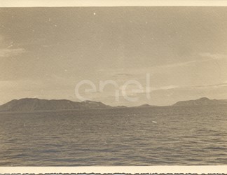 Viaggio in torpediniera da Messina a Vulcano. 1937