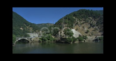 Ponte di accesso agli impianti e stazione elettrica di trasformazione