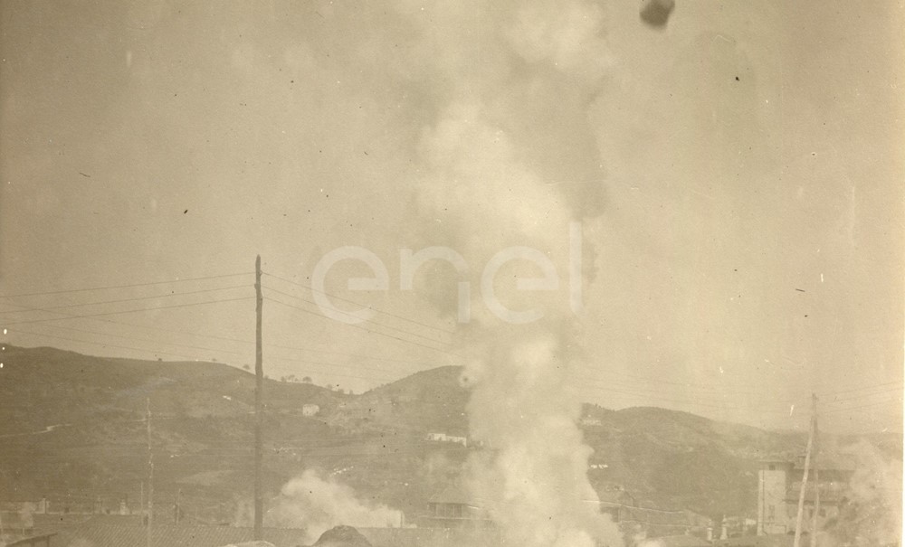 Fabbrica di Larderello. Vari soffioni perforati nel periodo 1897/1930.
