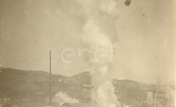 Fabbrica di Larderello. Vari soffioni perforati nel periodo 1897/1930.