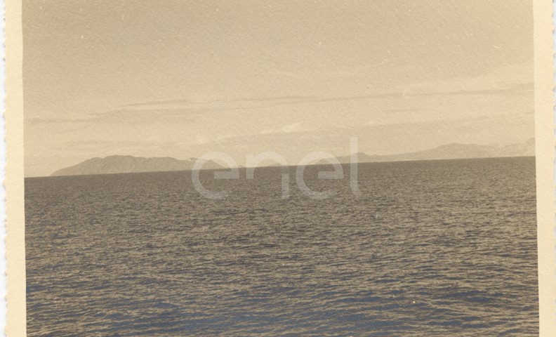 Viaggio in torpediniera da Messina a Vulcano. 1937