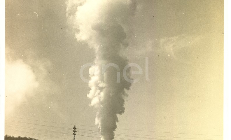 Fabbrica di Larderello. Soffionissimi n.2-4-5 e foro del Bargelli.