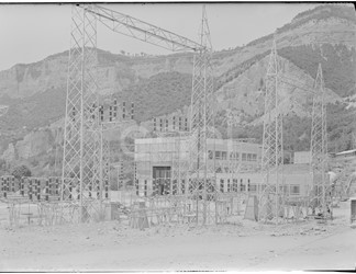 Stazione elettrica in costruzione