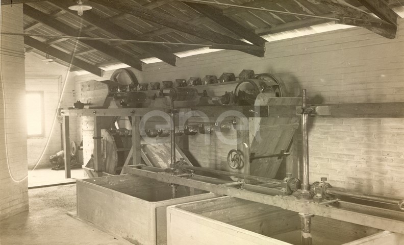 Settore chimico. Reparto raffinerie acido borico. 1915/1930/1937