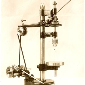 Settore meccanico. Officine meccaniche. Falegnameria. Saldatori. Fabbrica bulti. Fonderie.