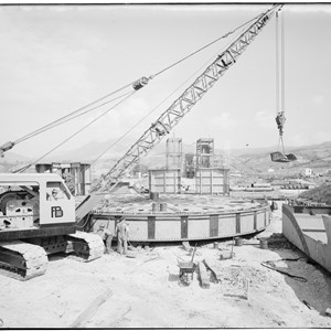 Dragline, operai e centrale