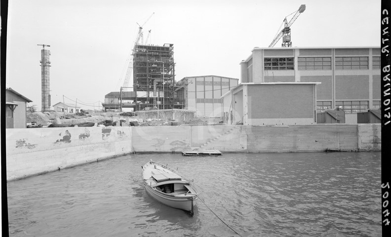 Centrale di Brindisi in costruzione
