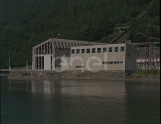 Centrale