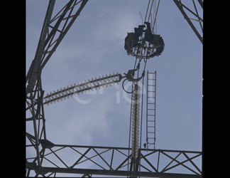 Linee aeree con operai