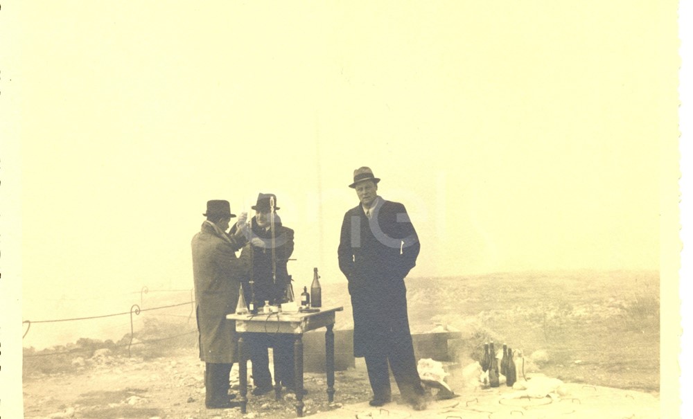 Abano. Visita di studio del Principe P.Ginori Conti e collaboratori alle solfatare. 1937