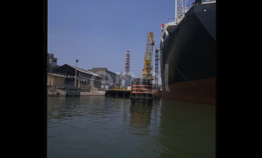 Nave e centrale
