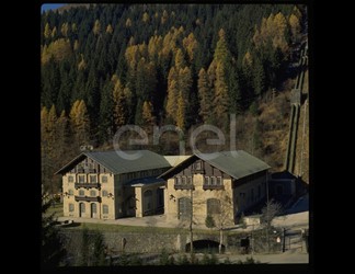 Centrale