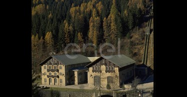 Centrale
