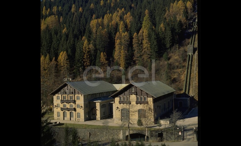 Centrale
