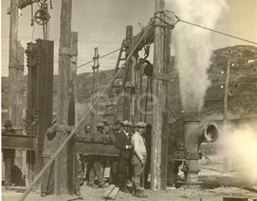 Fabbrica di Larderello. Soffionissimi n.2-4-5 e foro del Bargelli.