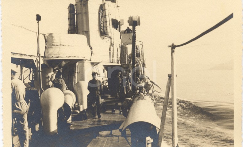 Viaggio in torpediniera da Messina a Vulcano. 1937