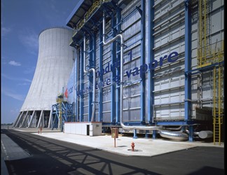 Torri di raffreddamento e modulo 1 generatore di vapore