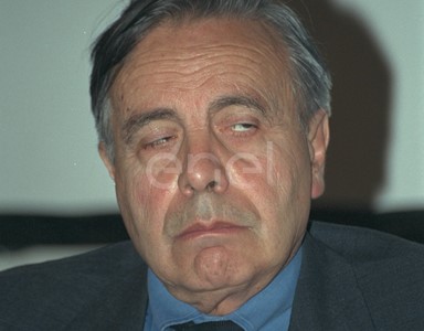 V. Castronovo